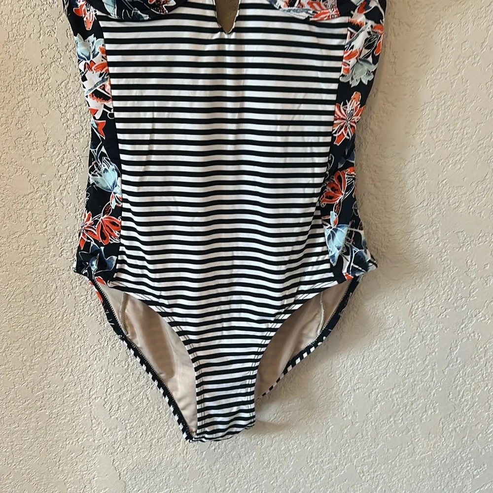 Tart swim one piece